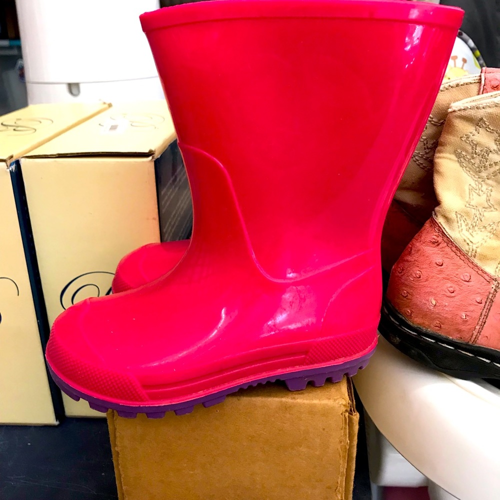 Toddler rain boots